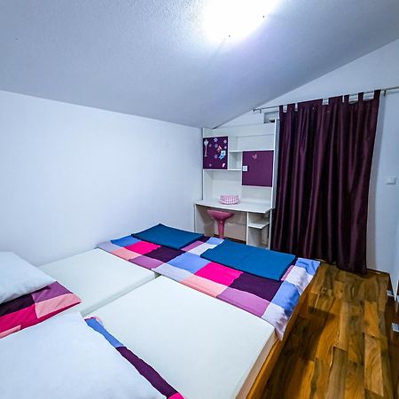 Apartments Mani Trogir Dış mekan fotoğraf