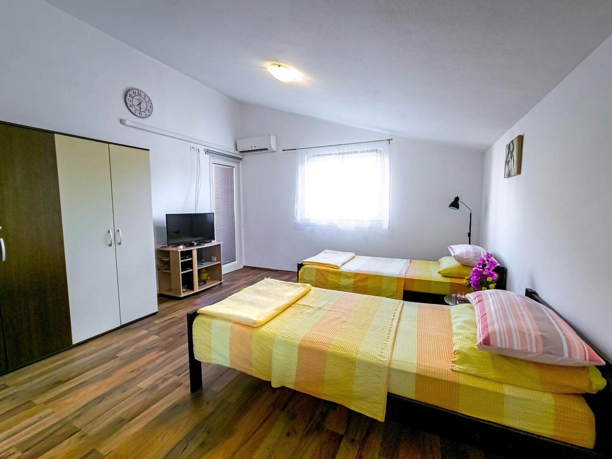Apartments Mani Trogir Dış mekan fotoğraf