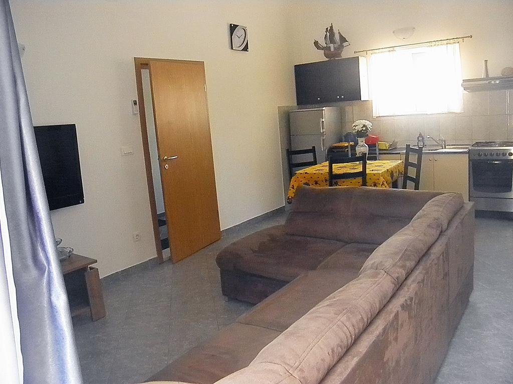 Apartments Mani Trogir Oda fotoğraf